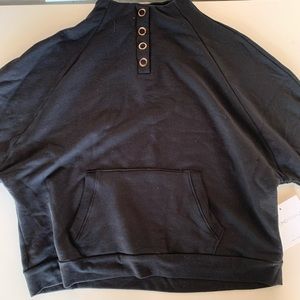 Beyond Yoga Snap Down Raglan Pullover